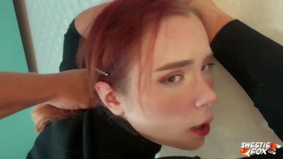 Homem Fodido na Boca e Rata Obedientes Skimpy e Cum on Tits